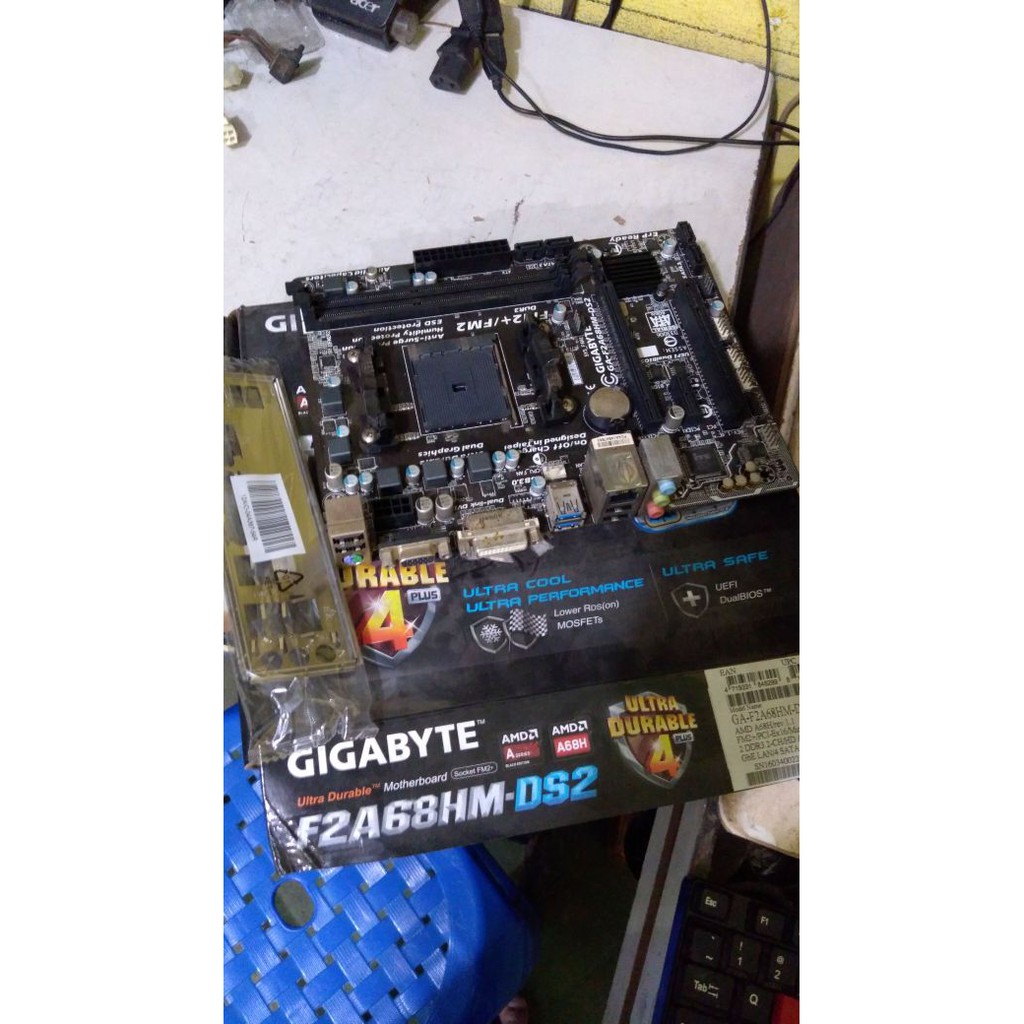 motherboard gigabyte f2a68hm-ds2 2nd bagus