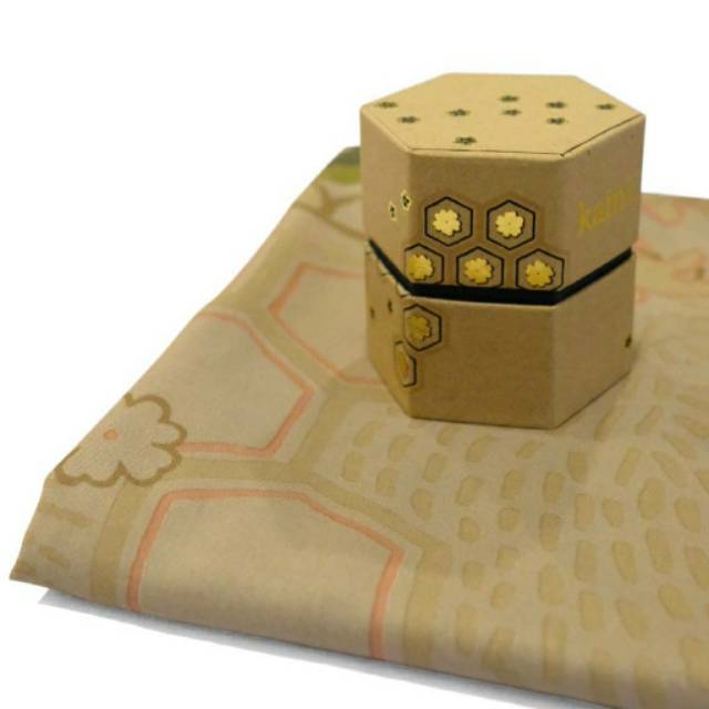 Biena scarf aniversarry kami idea