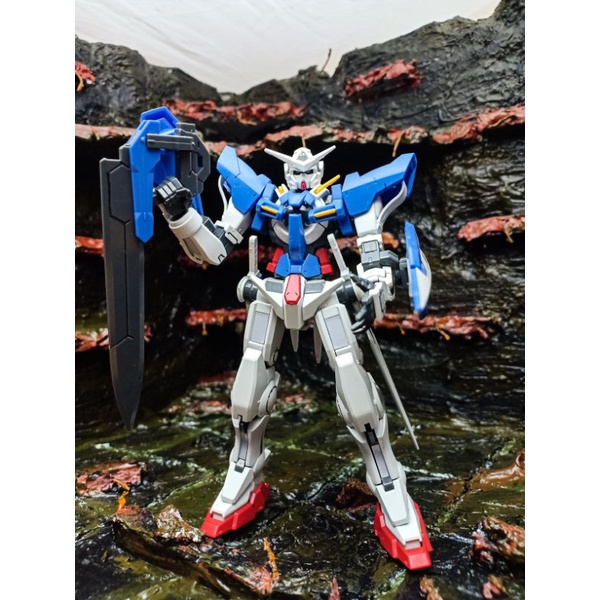 Gundam Bandai Exia & Gundam Hongli OO Justice