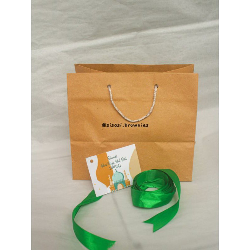 

PAKET GIFT PAPER BAG by Sisasi Brownies