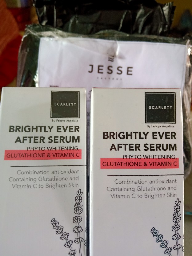 Moyya / Scarlett Whitening Serum Brightly Ever After Serum / Scarlett