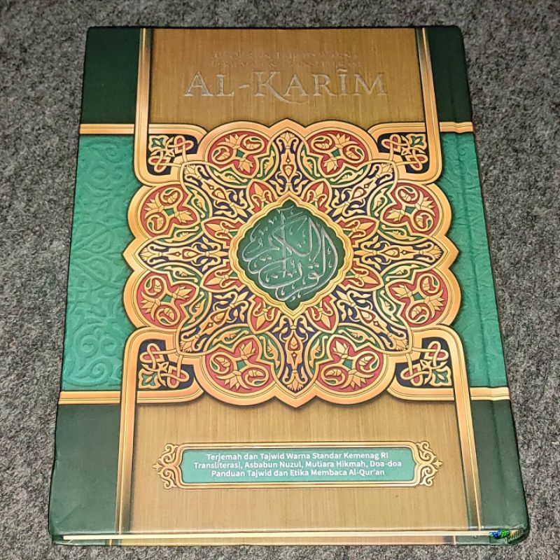 Al Quran besar terjemah perkata dan tajwid warna al karim.