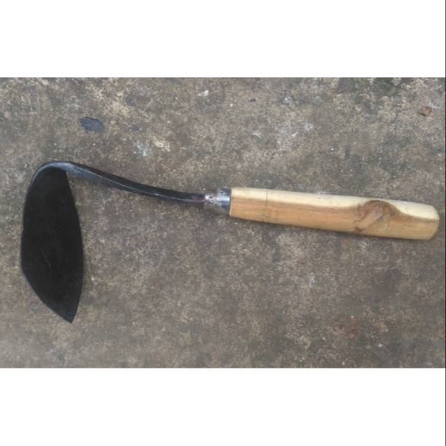 Kored Rumput bahan baja tempa