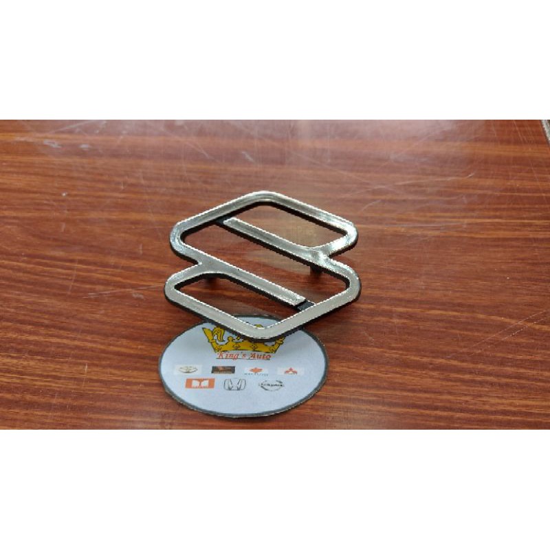 EMBLEM S GRILL VITARA - ESCUDO - SIDEKICK 1992-2001