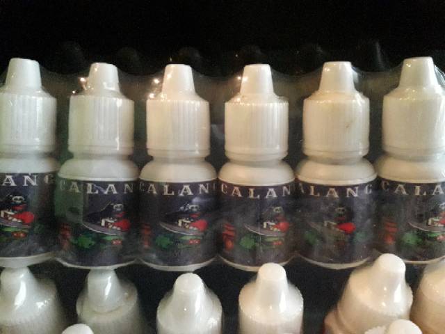 Vitamin tetes Burung Lovebird