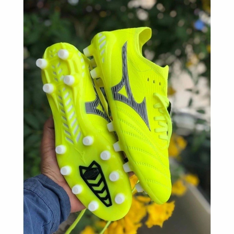 Sepatu Bola Mizuno Morelia Neo 3 Beta Volt fg