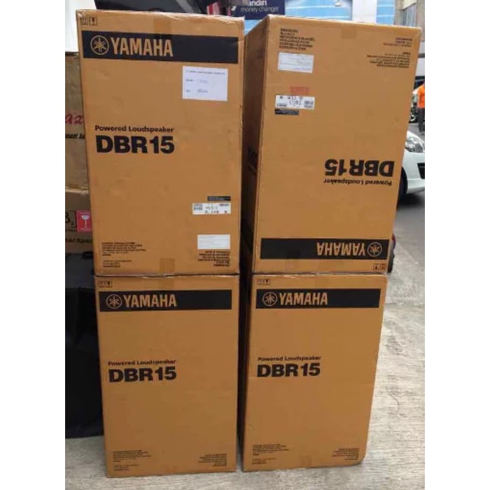 Speaker aktif yamaha DBR 15 DBR15 ORIGINAL
