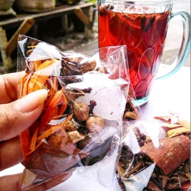 

Wedang Uwuh
