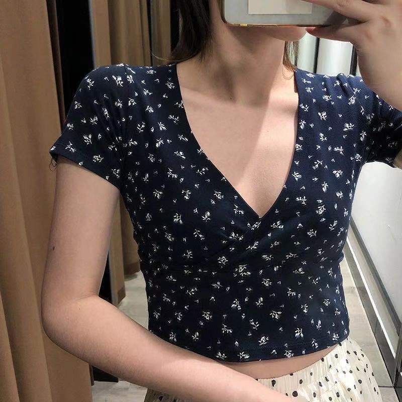 Korean V Neck Short Sleeve Floral Crop Tee Top 2521 (S-L)