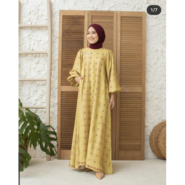 DAPHNE DRESS LEMON GRASS L XL by Wearing Klamby