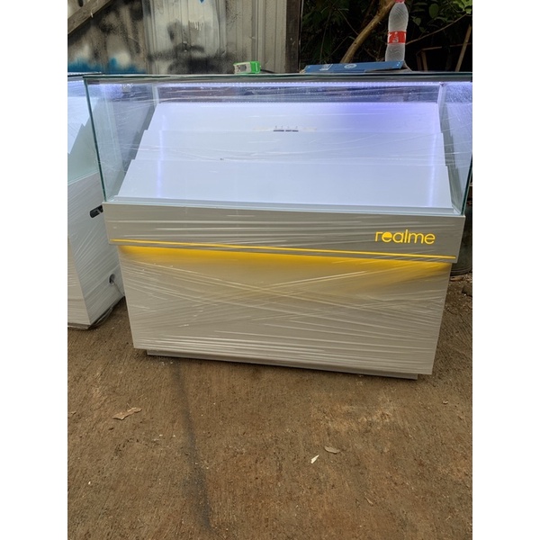 Etalase Konter handphone realme/etalase kaca/etalase pajangan hp
