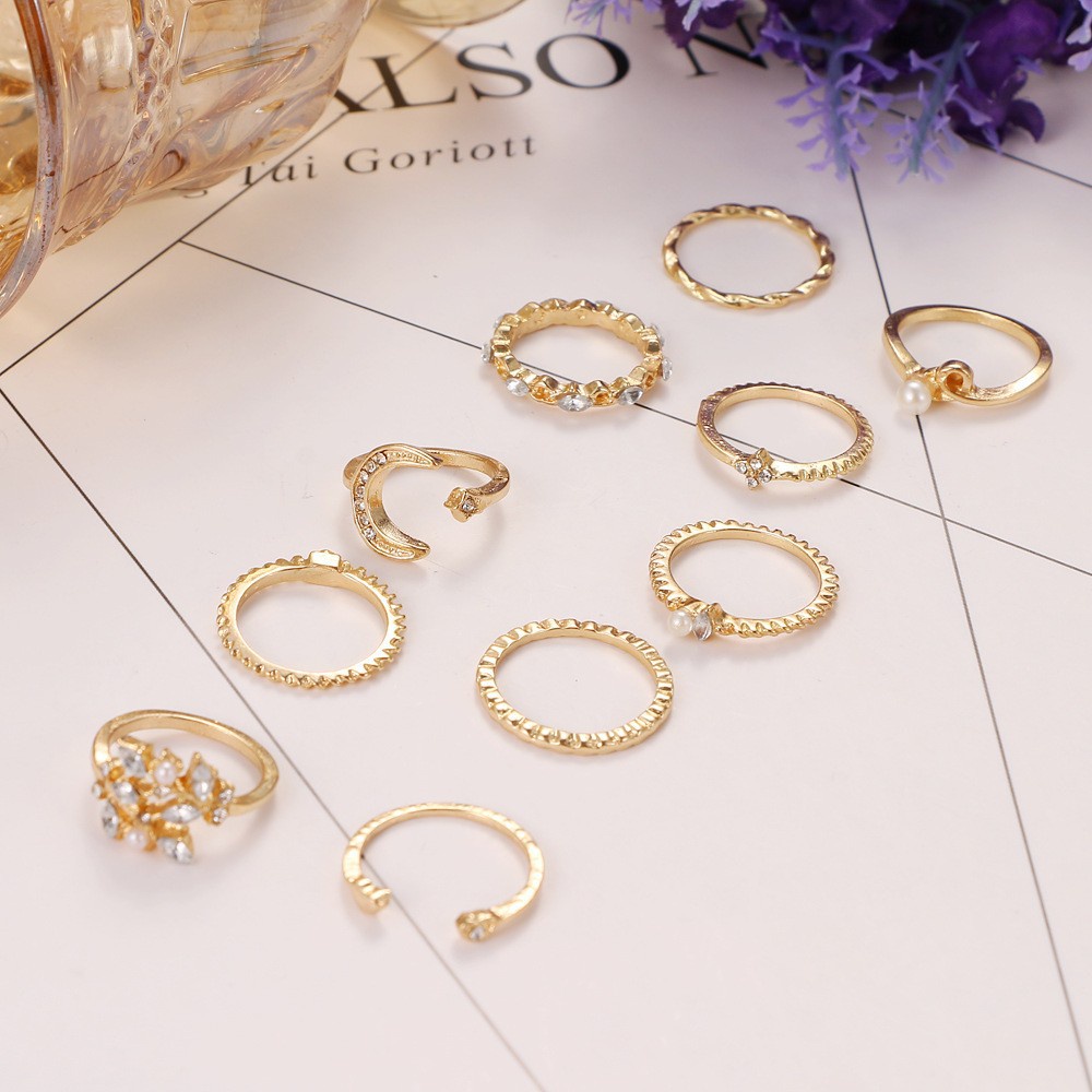 10pcs / set Cincin Kombinasi Desain Bulan Bintang Daun Hati Aksen Berlian Imitasi Gaya Eropa Amerika