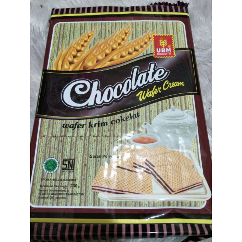 

UBM wafer cream aneka rasa cokelat durian strowbery pandan camilan jajan Snack 230gr murah halal