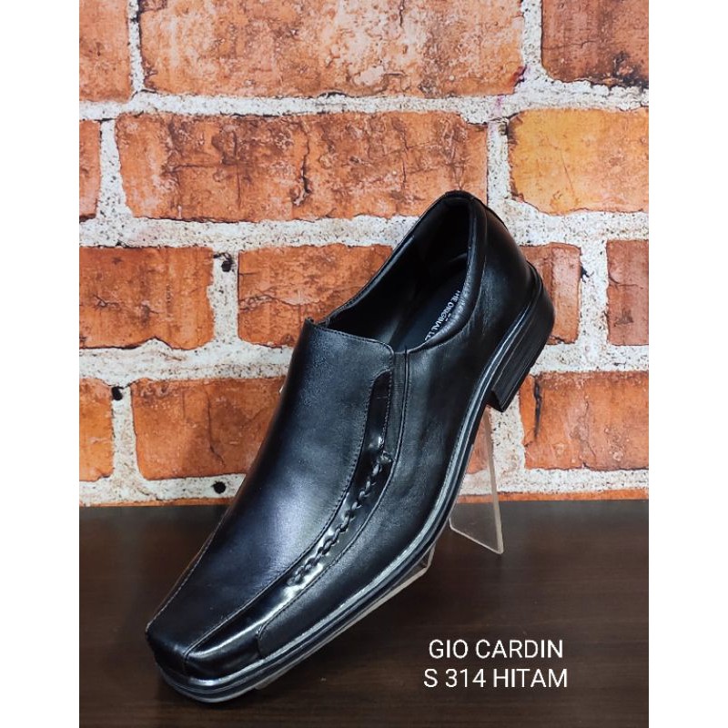 sepatu kantor pria , sepatu kantor cowok , sepatu formal GIO CARDIN