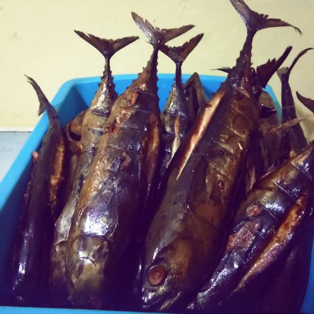 Ikan Tuna Asap