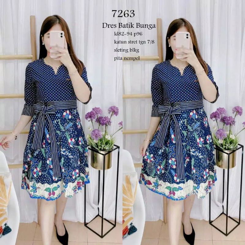 DRESS MIDI PEREMPUAN MOTIF BATIK TERKINI WANITA