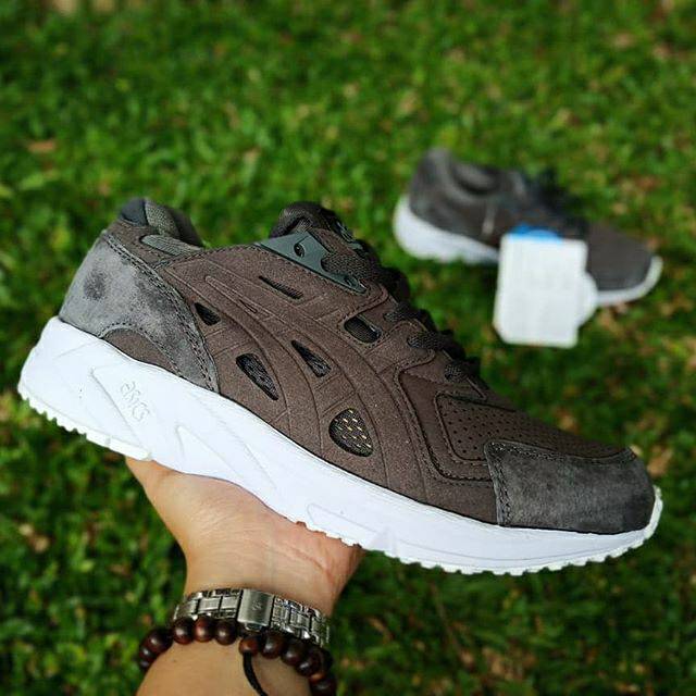 Sepatu sneakers ASICS DS BROWN PREMIUM QUALITY