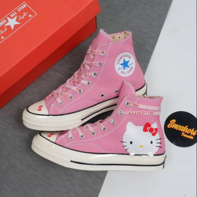 

Converse 1970s x Hellow Kitty Pink White