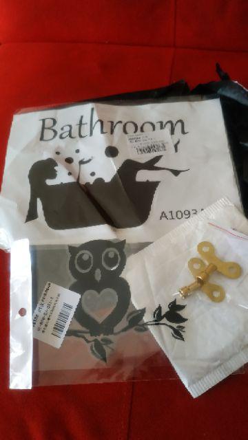 2pcs Kepala Keran Bentuk Kotak Dengan Lubang Kunci