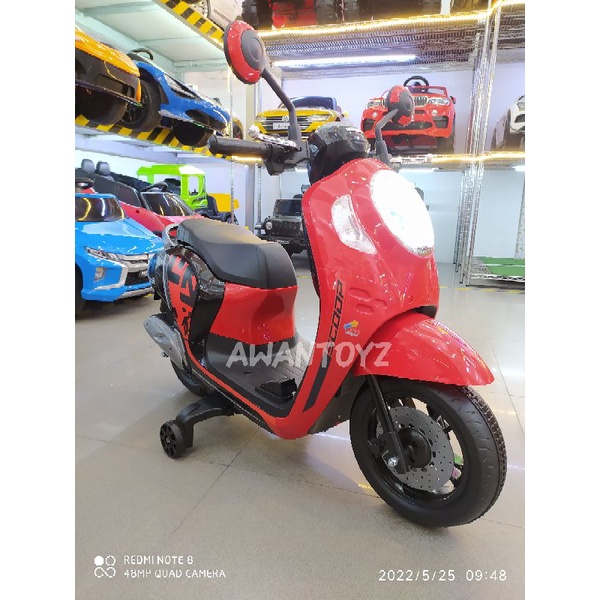 Motor Aki Anak Honda Scoopy Lisensi Red