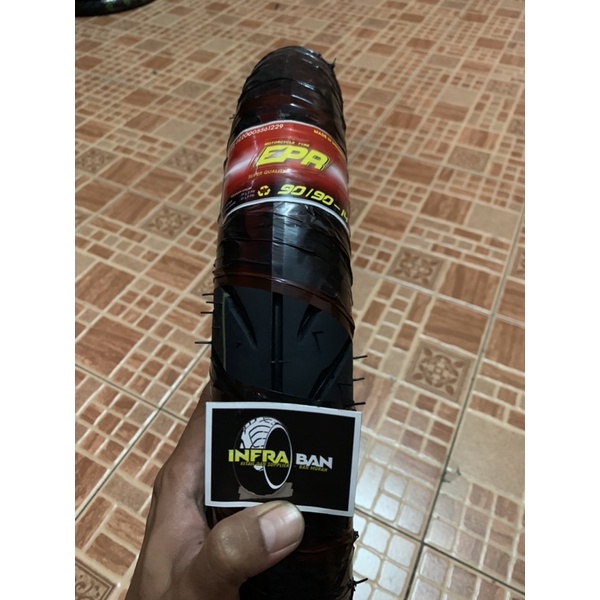 ban motor metik belakang ukuran 90/90-14 motif tiger sport RING 14