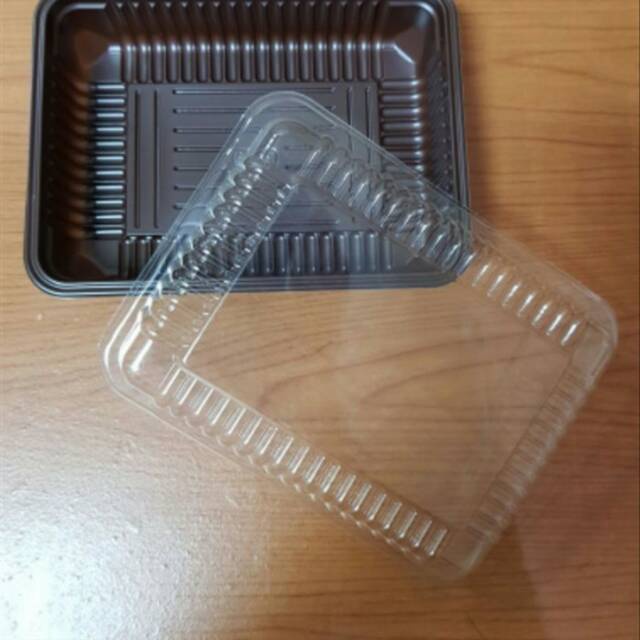 Mika Brownies uk S / Mika Bento tanpa sekat PER 25 PCS