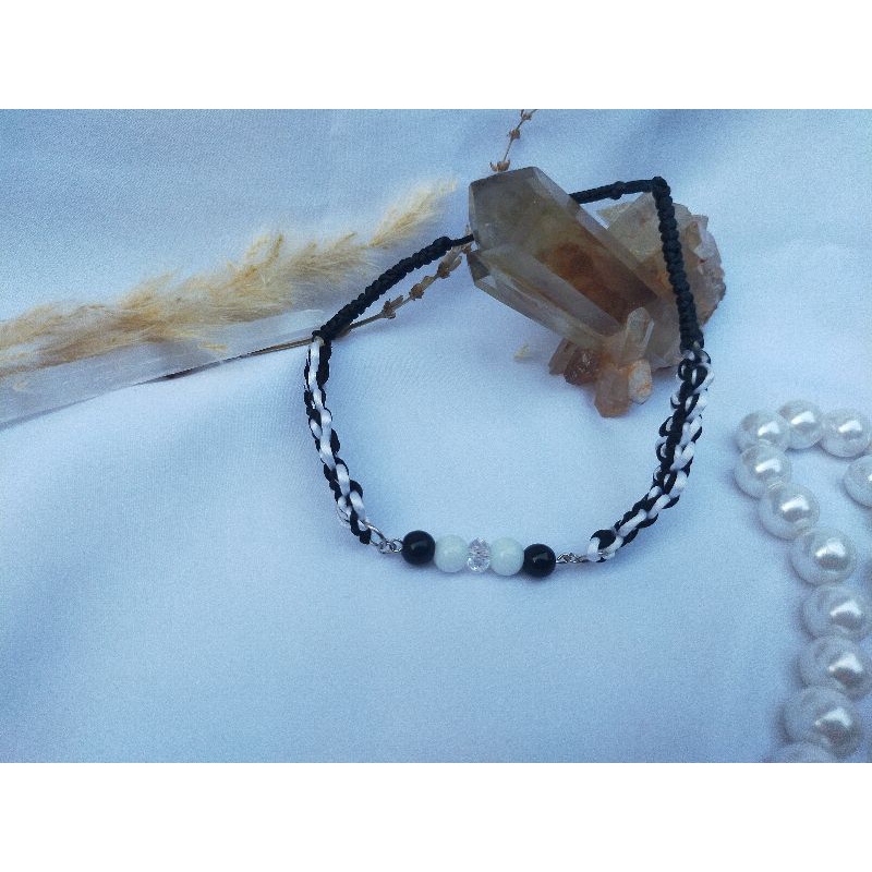 kalung kucing yin and yang