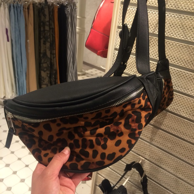LEOPARD Belt Bag STRADIVARIUS