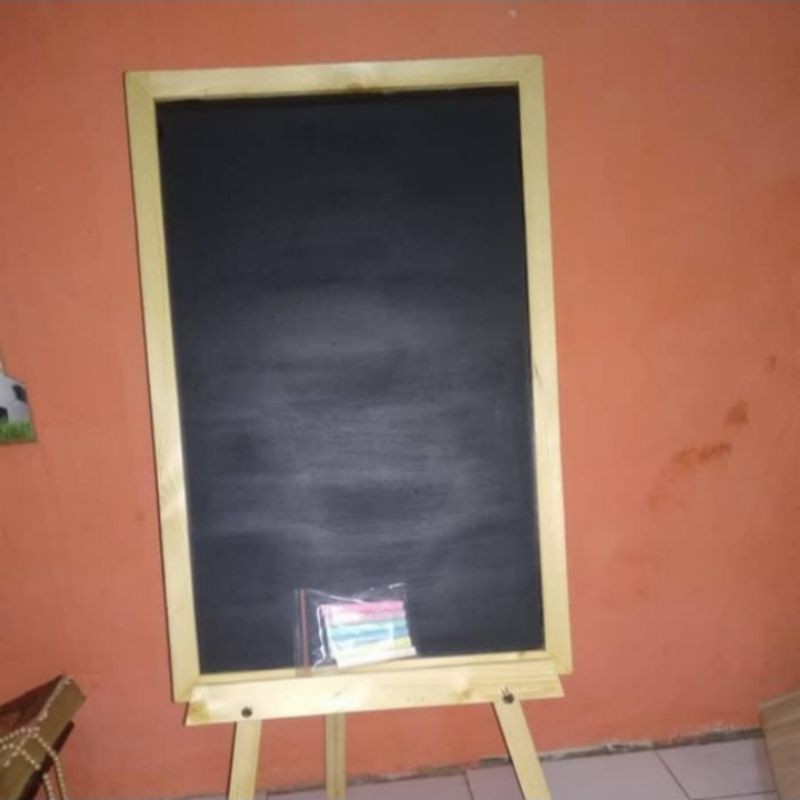 

blackboard papan tulis tripod stand 60x40 jati belanda stand 120cm