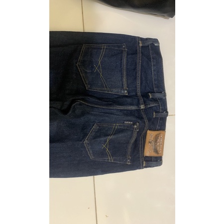 Selvedge wingman denim