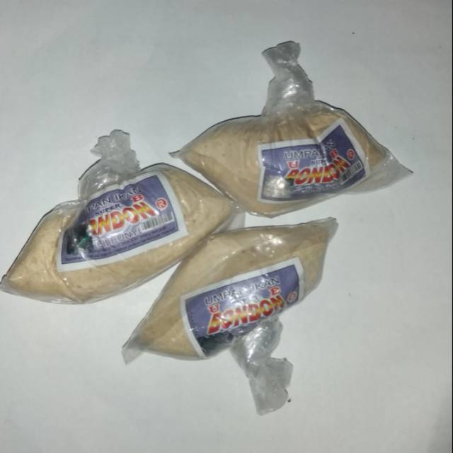 Bondon umpan pancing ikan mas