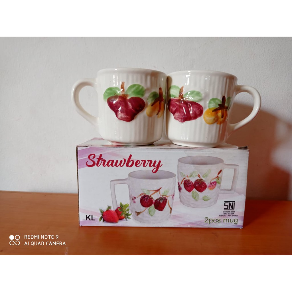 gelas mug , Mug Strawberry