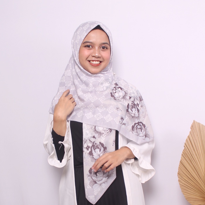 Jilbab Segiempat - Kerudung Segi Empat - Hijab Segi Empat Motif Voal Square JAMILA