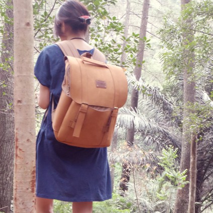 Tas Punggung DIVINCES Chameleon