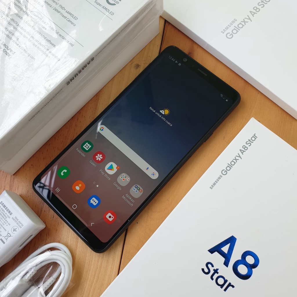 SAMSUNG A8 STAR SECOND 4/64GB HANDPHONE SECOND HP SEKEN HP BEKAS HP MURAH