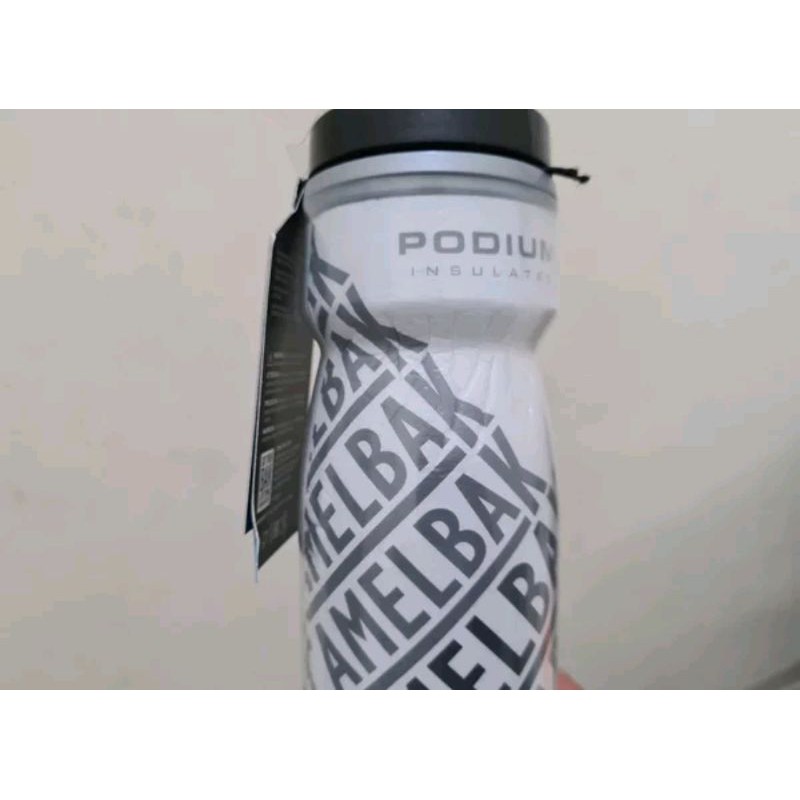 Bottle Camelbak Podium Chill Race Edition 620 ML insulated White Black Botol code 731813001