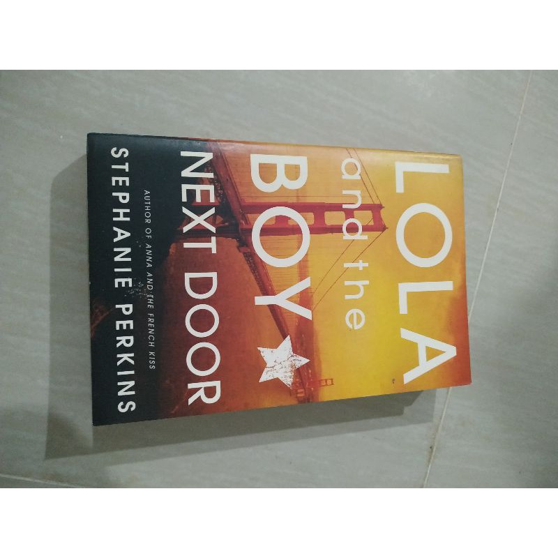[PRELOVED] Lola and The Boy Next Door by Stephanie Perkins