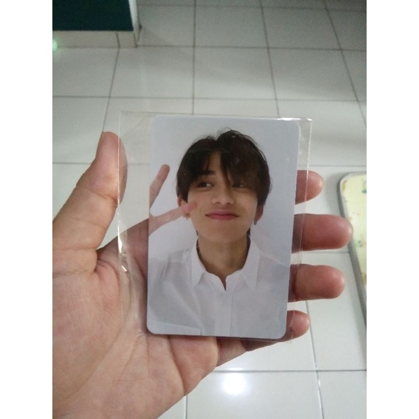 WayV Lucas Holiday flipbook PC