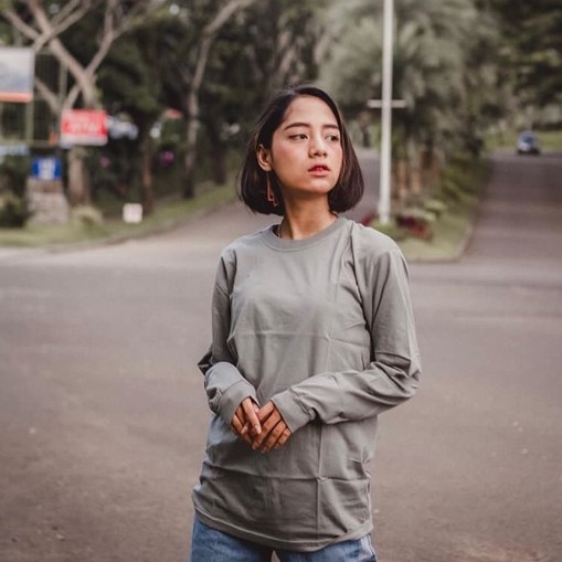 Kaos Polos Distro Lengan Panjang Cotton Combed Grey Misty