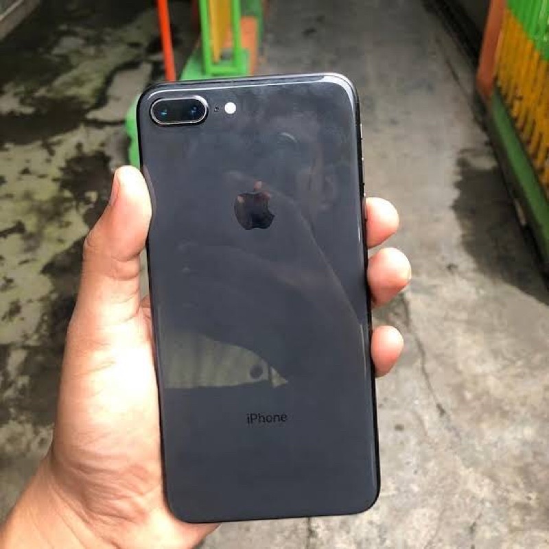 Iphone 8 Plus 64 Gb Garansi Ibox Second Llike New Limit Shopee Indonesia