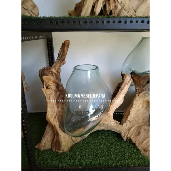 Pot Kaca Hias Kayu Jati Erosi Kode 002 A (Tinggi 65cm)