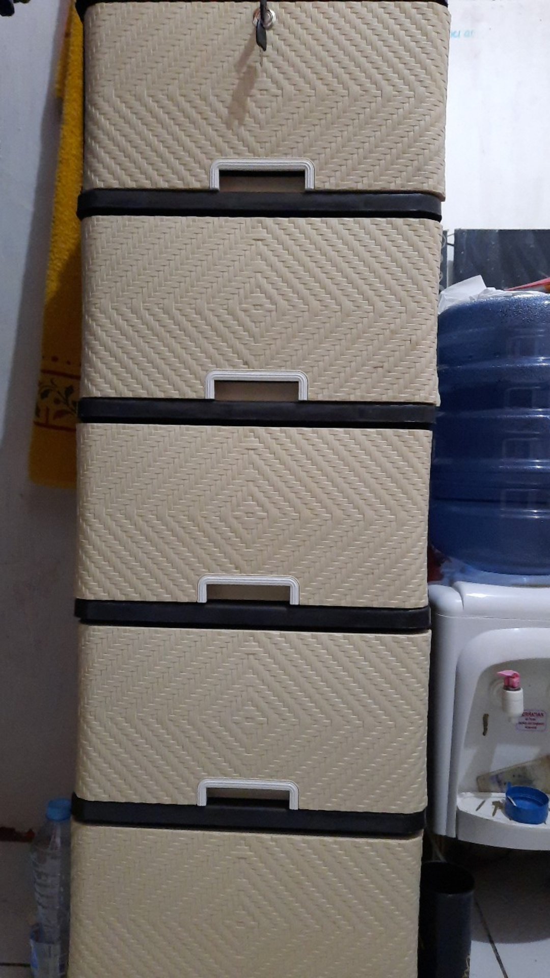 Laci Plastik Susun 4 Dan 5