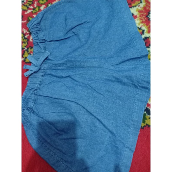 preloved rok celana anak UNIQLO 4-5 thn