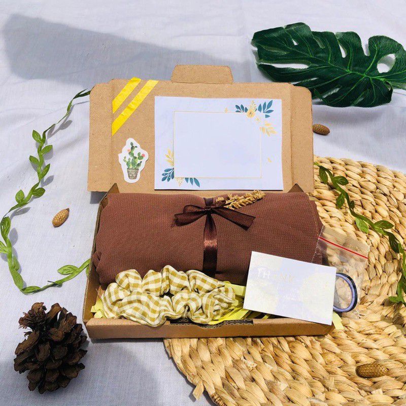 

Hampers cewek//kado cewe