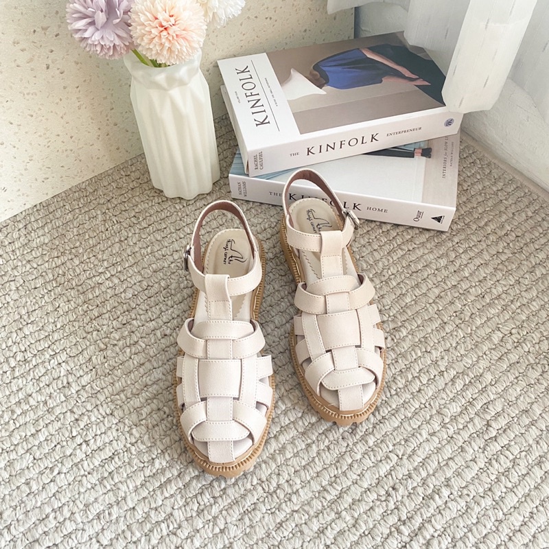 Thethingscorner - TRIXIE DOCMART - Sepatu wanita / loafers wanita