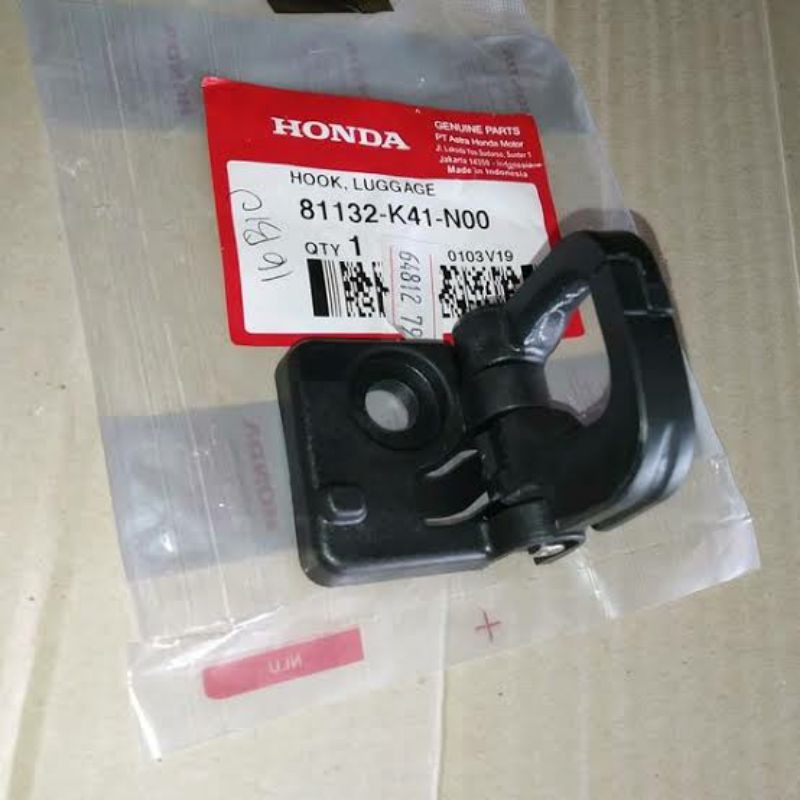 Hook luggage atau gantungan barang vario 110 125 150 fi esp, new supra x 125 fi, helm in original