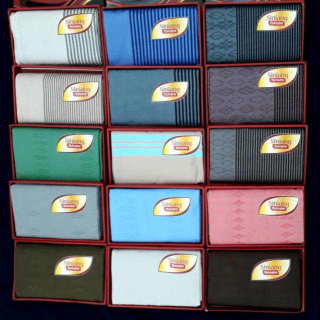 Sarung tenun sinjang