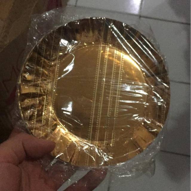 Piring Kertas Kue atau Buah Ulang Tahun