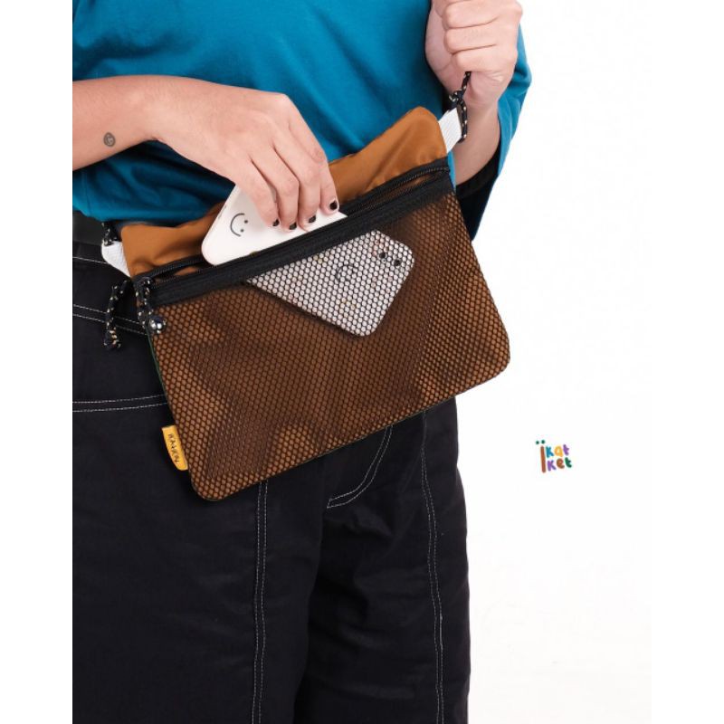RILEY SLINGBAG