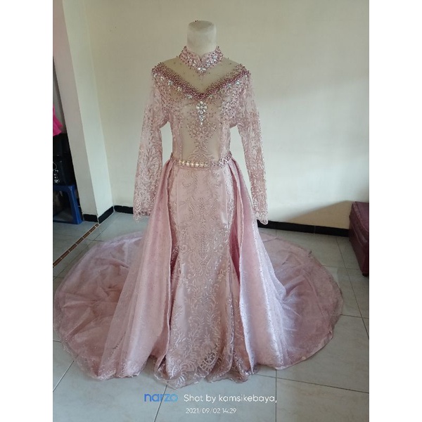 kebaya duyung plus ekor lepasan plus